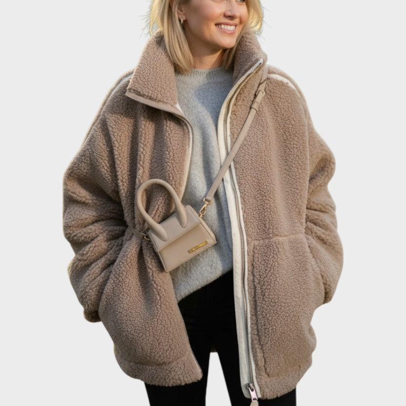Kaja™ | Cappotto teddy elegante