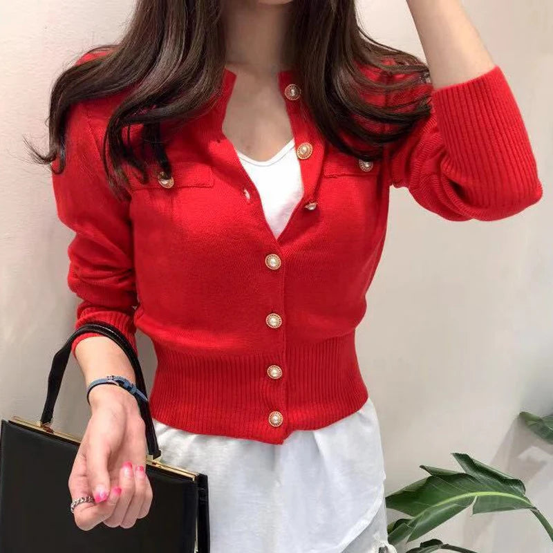 Cardigan Corto con Bottoni Dorati