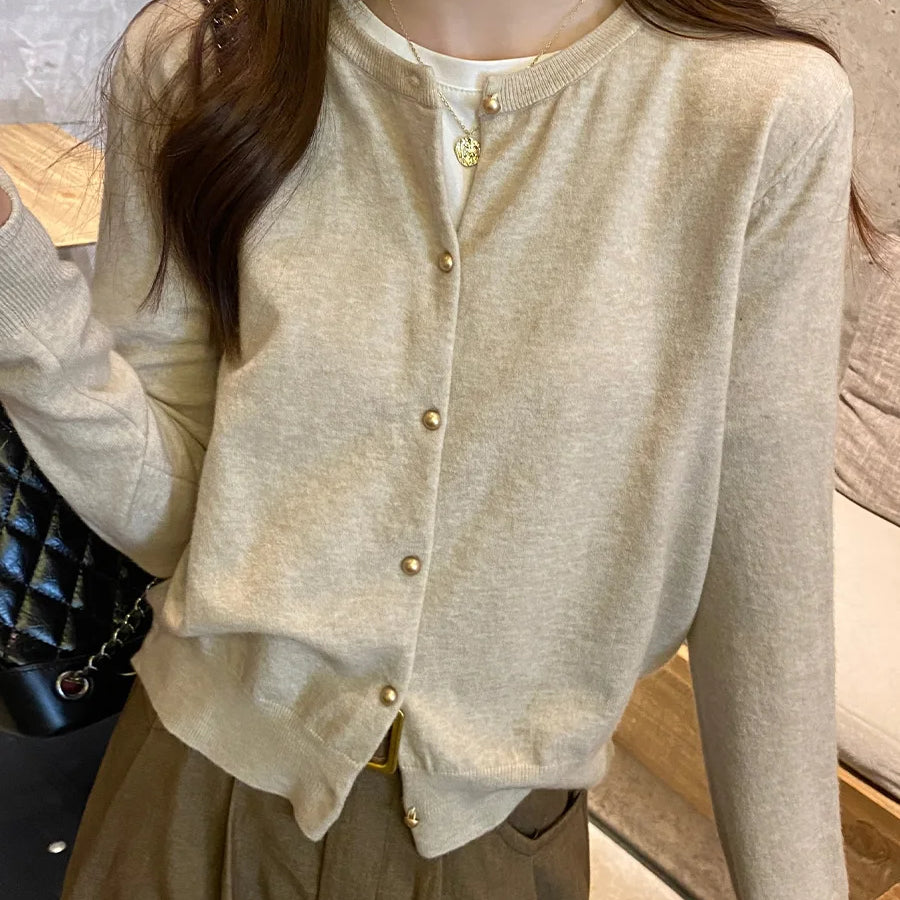 Cardigan in Maglia Girocollo